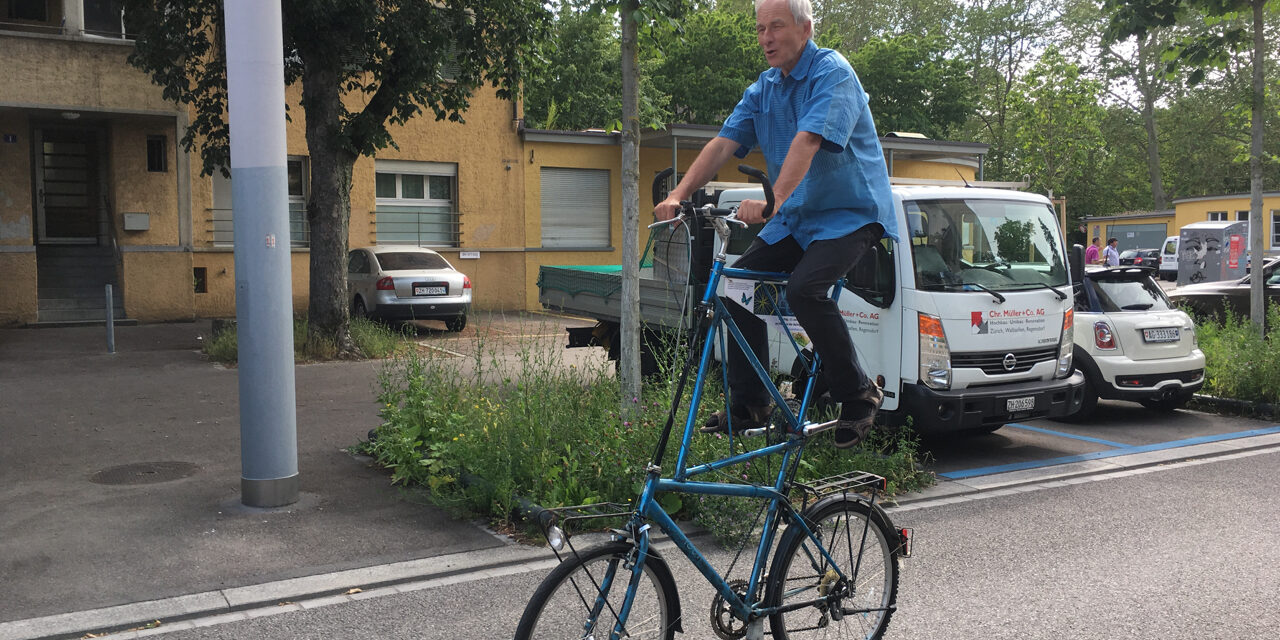 Karl-Flückiger-auf-hohem-Ross