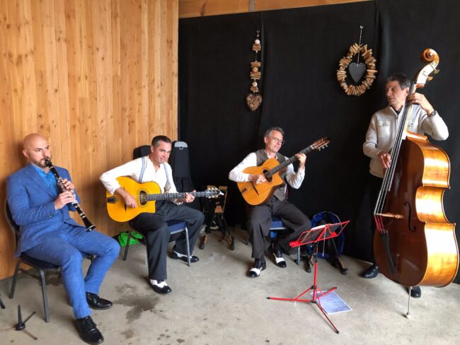 Gadjolinos_Apero_mit_Simon